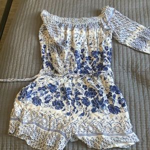 Anthropologie woman’s shorts romper